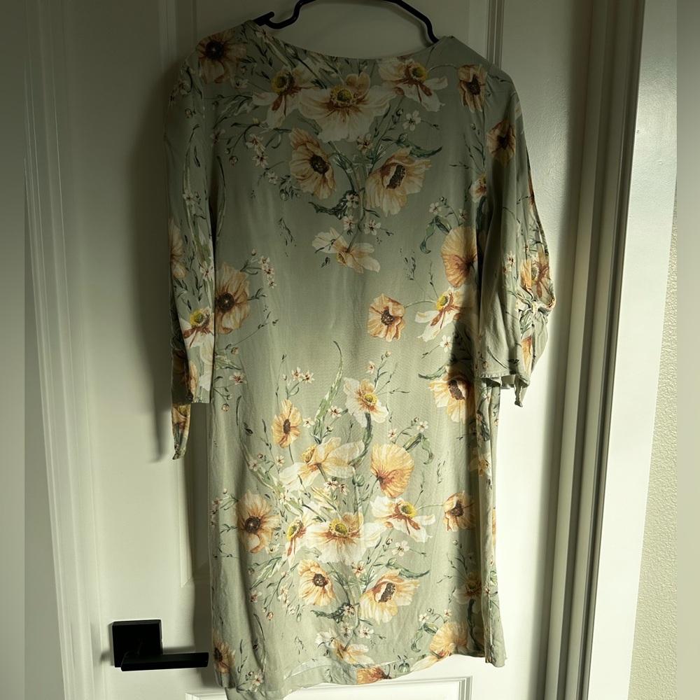 H&M dress